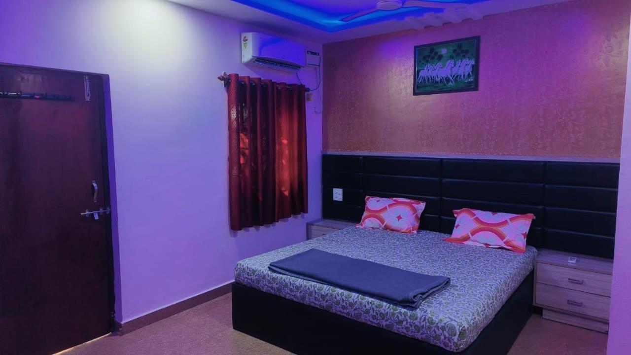 Blue Rays Apartment กาลังกูติ ห้อง รูปภาพ