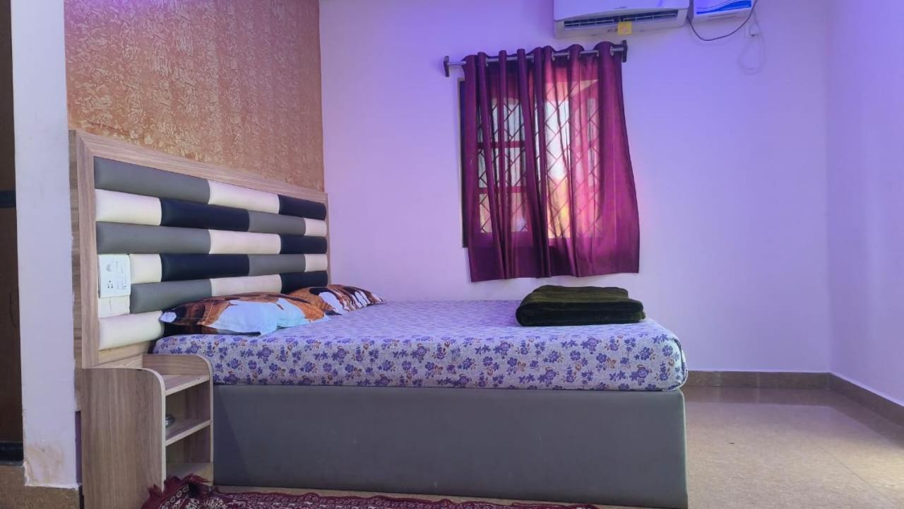 Blue Rays Apartment กาลังกูติ ห้อง รูปภาพ